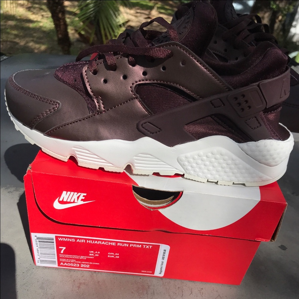 Mahogany huaraches